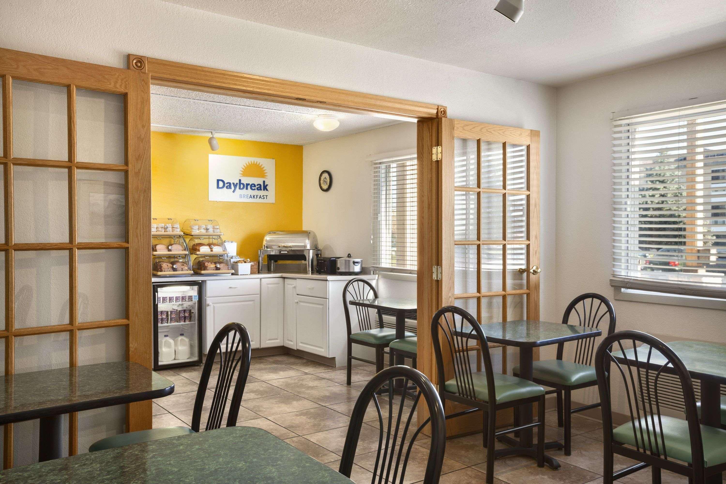 Days Inn By Wyndham Billings Exterior foto